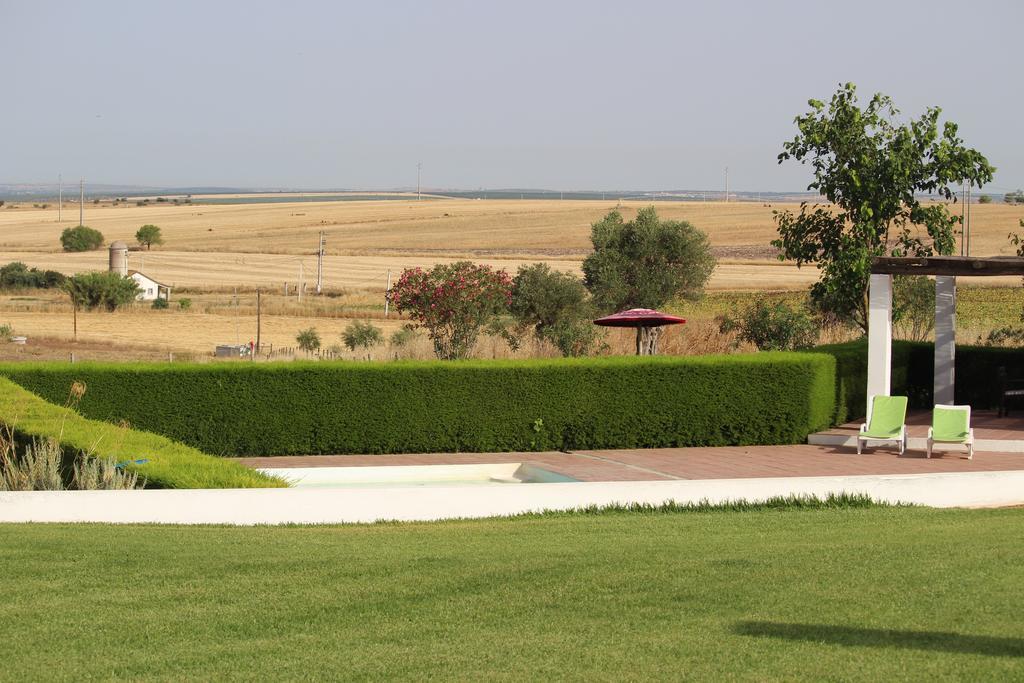 Monte Da Morena Agro-Turismo Serpa Bagian luar foto