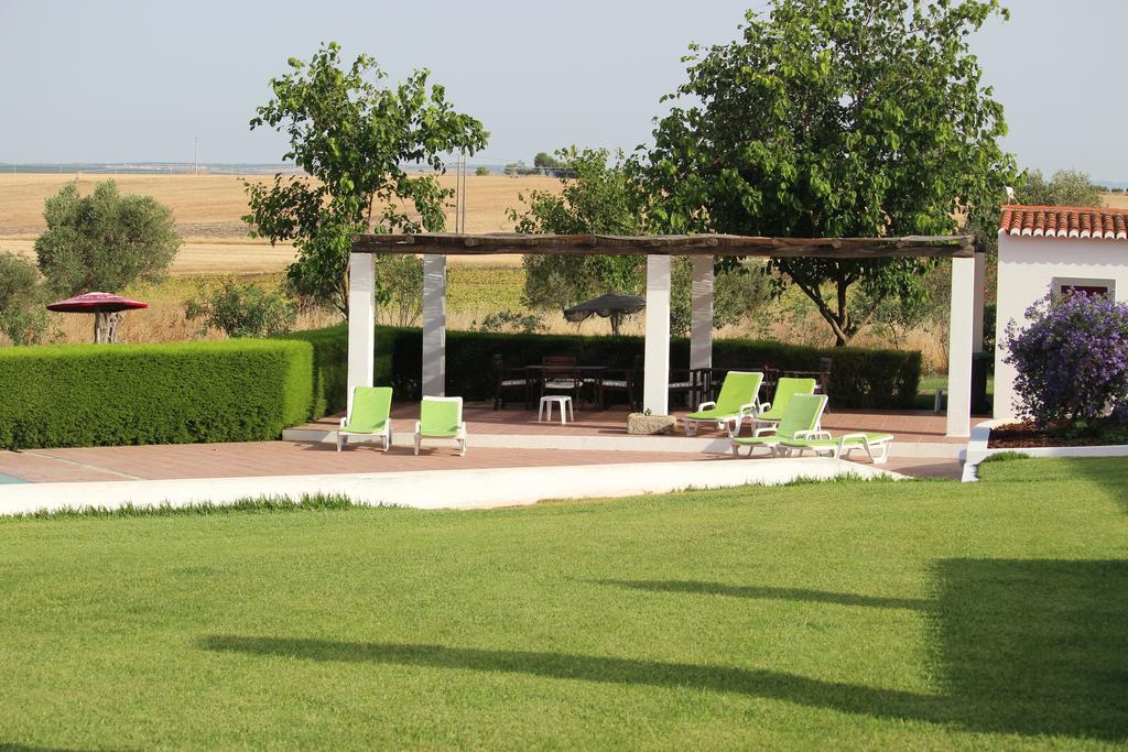 Monte Da Morena Agro-Turismo Serpa Bagian luar foto